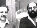 Professores Stephenson Caticha Ellis e Lisandro Pavie Cardoso em foto de 1984 na porta do LPCM.